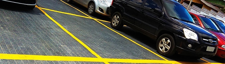 Paver permeável como piso de estacionamento.